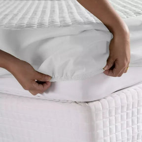 Capa Protetor de Colchão Impermeável com Elástico