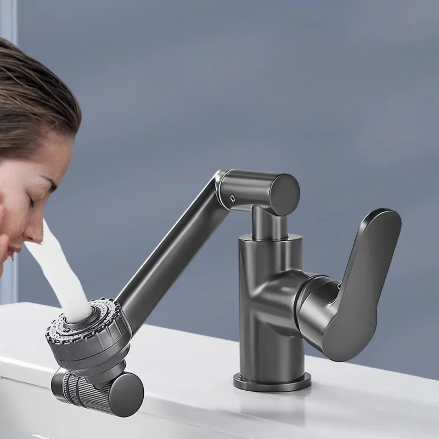 Torneira Articulada e Giratória para Pia de Banheiro