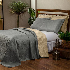 Cobre Leito Bordado para Cama - Kit 3 Peças