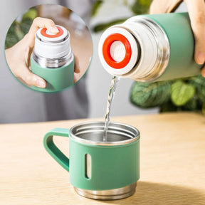 Garrafa Térmica em Aço Inoxidável com 3 Canecas