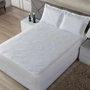 Capa Protetor de Colchão Impermeável com Elástico