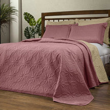 Cobre Leito Bordado para Cama - Kit 3 Peças